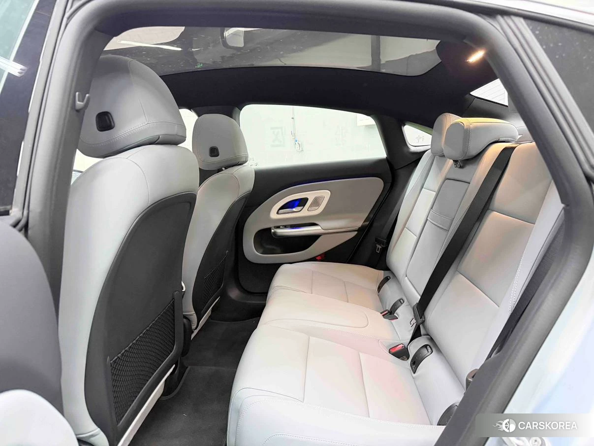 Mercedes-Benz CLA EV id 4452811 из Китая 21