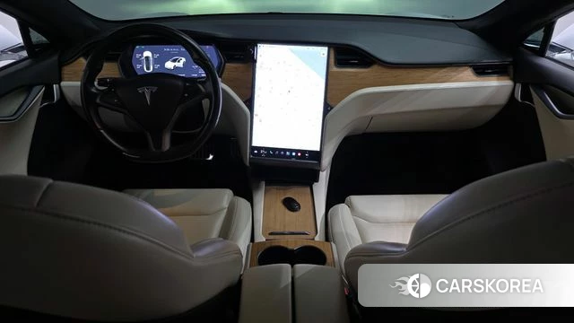Tesla Model S id 4470985 из Кореи 17