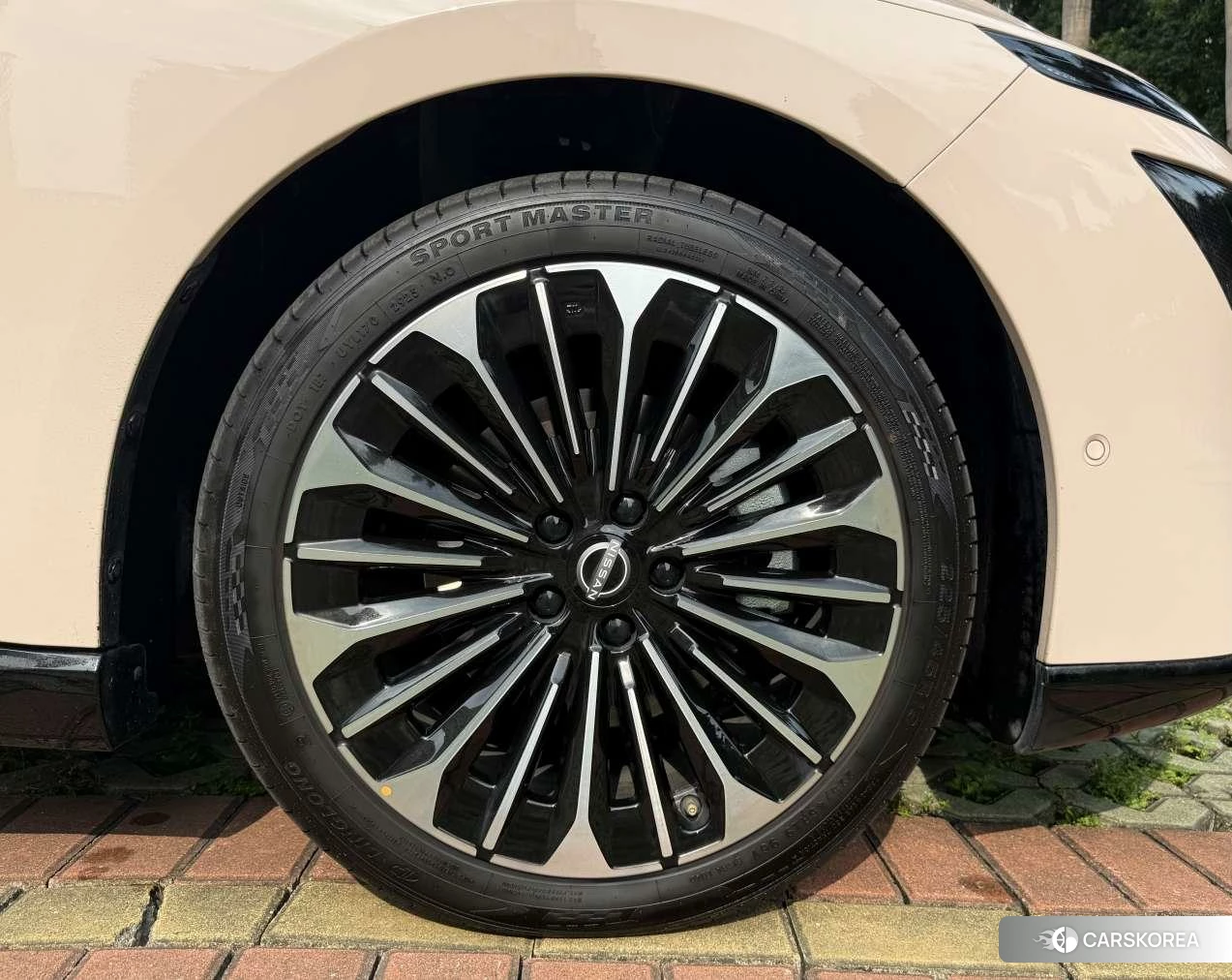 Nissan N7 id 4453141 из Китая 23