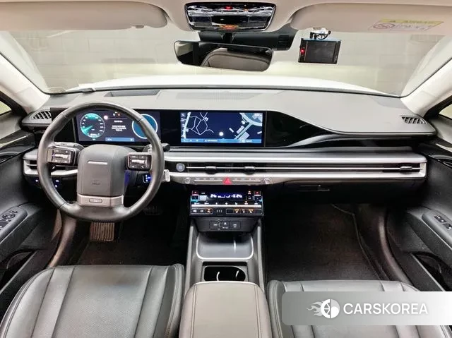 Hyundai Grandeur (GN7) id 3585998 из Кореи 17