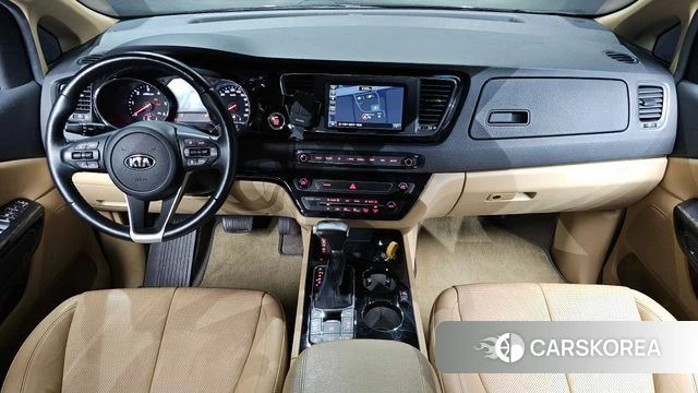 Kia The New Carnival id 4900737 из Кореи 28