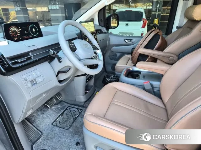 Hyundai Staria id 3609991 из Кореи 13