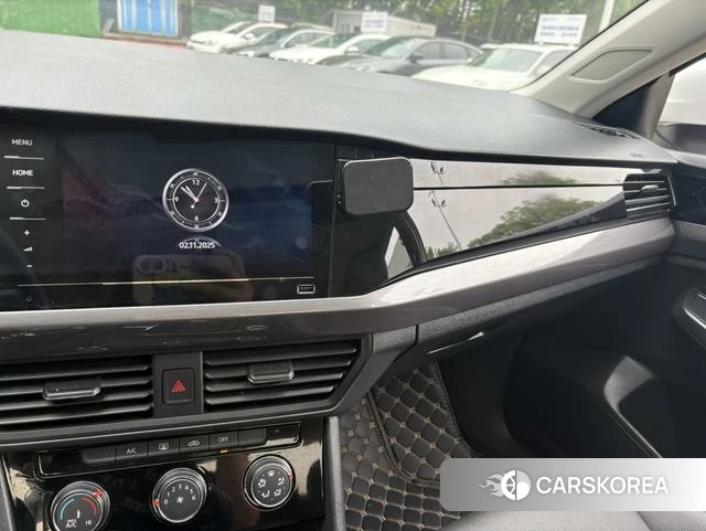 Volkswagen Bora id 4336237 из Китая 13