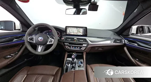 BMW 5 Series (G30) id 3365857 из Кореи 17