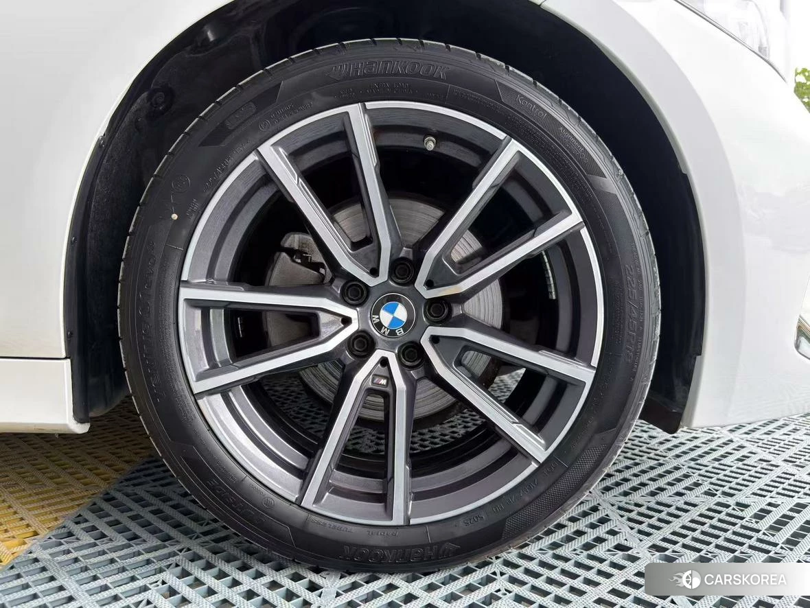 BMW 3 series id 4513663 из Китая 23