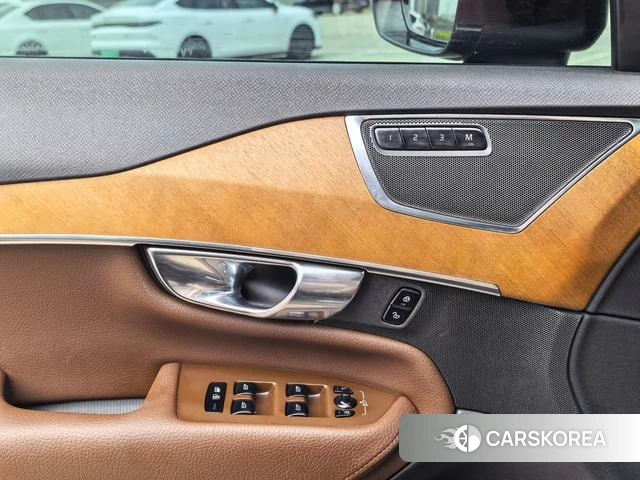 Volvo XC90 id 4210011 из Китая 17
