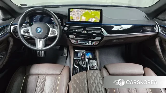 BMW 5 Series (G30) id 3615606 из Кореи 17