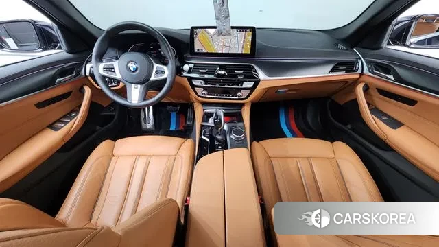 BMW 5 Series (G30) id 3394712 из Кореи 17