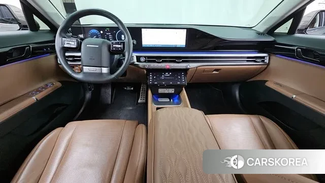 Hyundai Grandeur (GN7) id 3614859 из Кореи 17