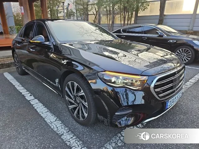 Mercedes-Benz E-Class W214 id 3549692 из Кореи 17