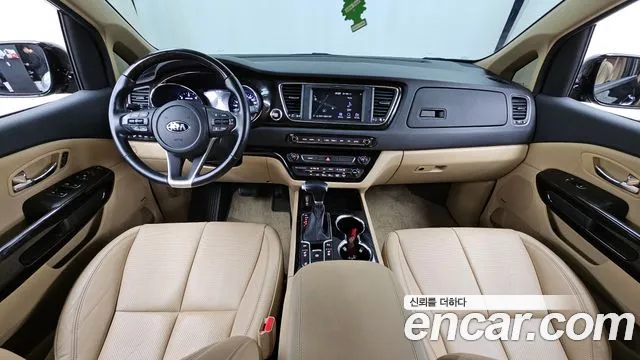 Kia The New Carnival id 2414517 из Кореи 17