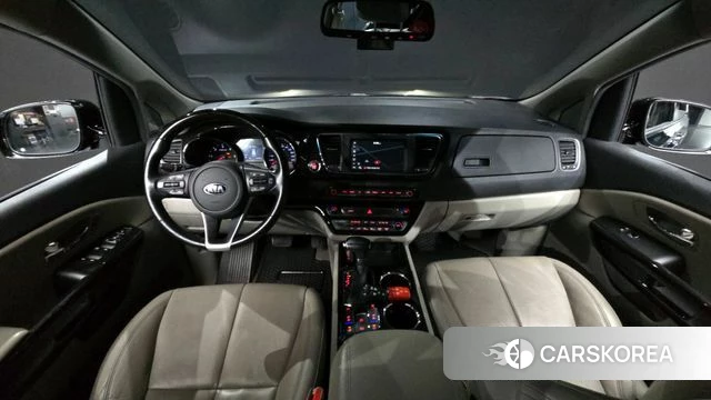 Kia The New Carnival id 3808284 из Кореи 17