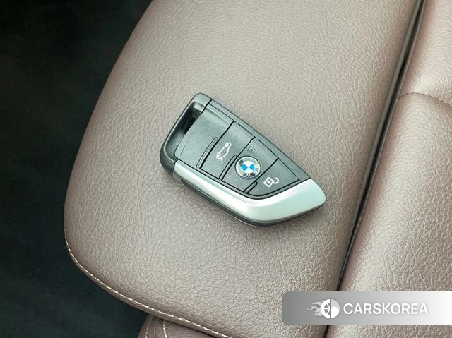 BMW X1 id 4209780 из Китая 21