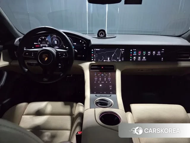 Porsche Taycan id 2959789 из Кореи 17