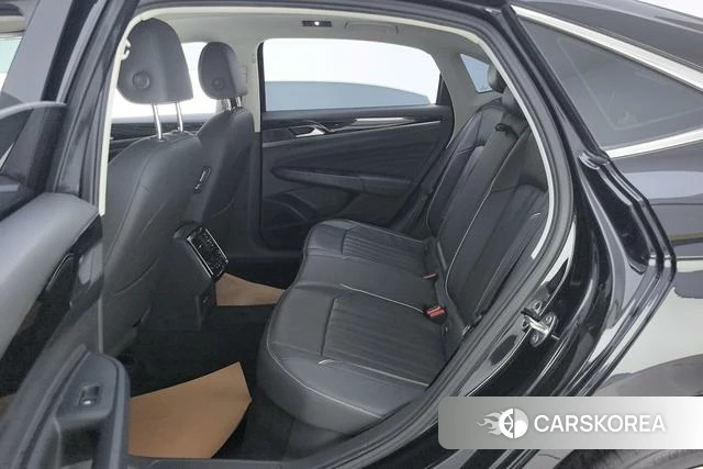 Volkswagen Passat id 4235906 из Китая 14