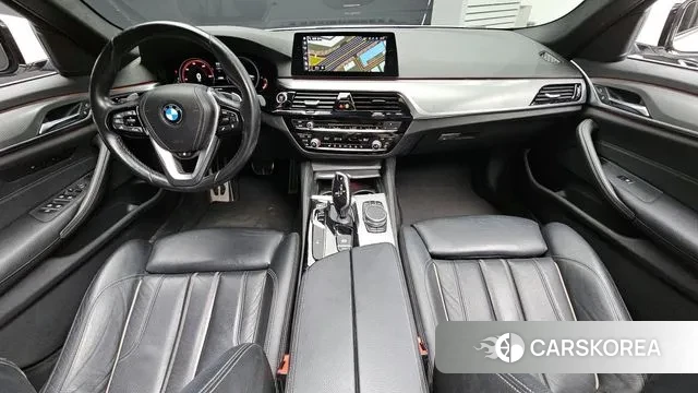 BMW 5 Series (G30) id 3019022 из Кореи 17