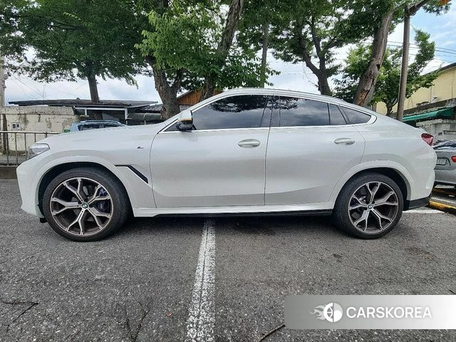 BMW X6 (G06) id 4619553 из Кореи 17