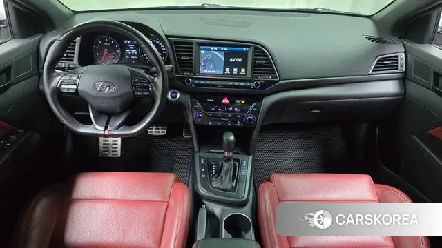 Hyundai Avante AD id 3024804 из Кореи 17