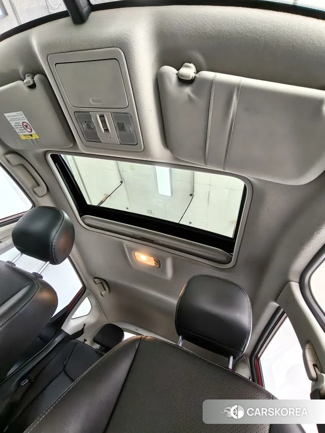 Nissan TIIDA id 4291189 из Китая 17