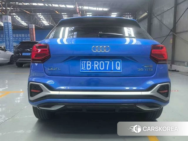 Audi Q2L id 4214525 из Китая 22