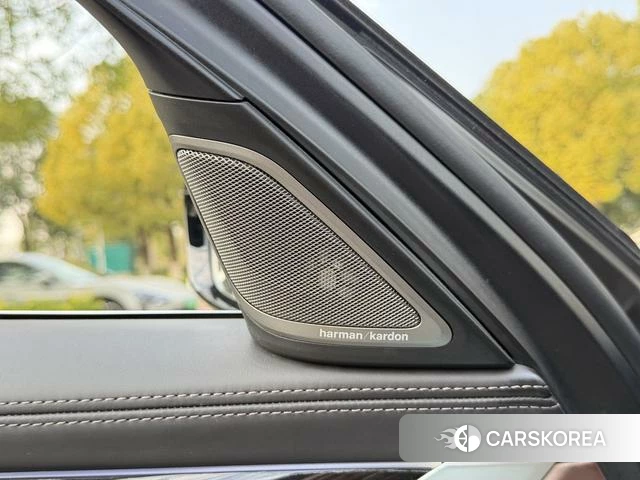 BMW 7 series id 4276903 из Китая 19