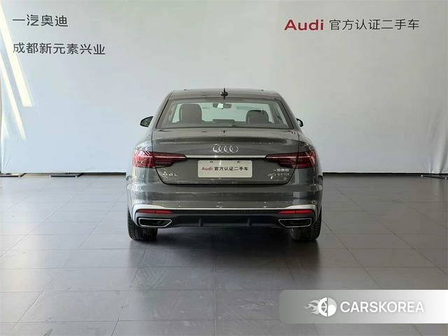 Audi A4L id 4299896 из Китая 10