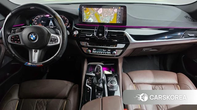 BMW 5 Series (G30) id 4687882 из Кореи 32