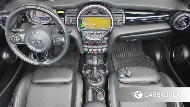 Mini Cooper Convertible id 4310764 из Кореи 17