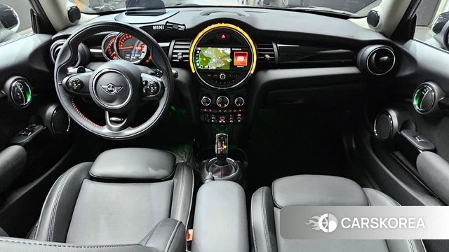 Mini Cooper S id 3844722 из Кореи 17
