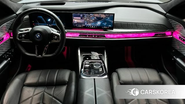 BMW i7 (G70) id 4905027 из Кореи 33