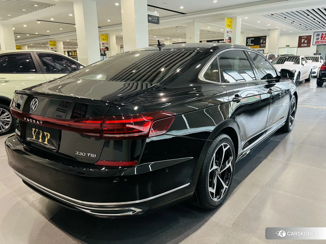 Volkswagen Passat id 4452171 из Китая 12