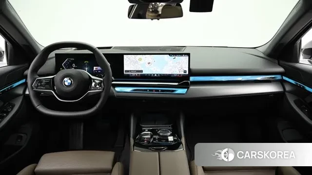 BMW 5 Series (G60) id 3431271 из Кореи 17