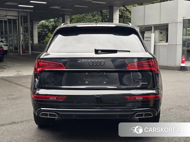 Audi Q5L id 4272545 из Китая 19