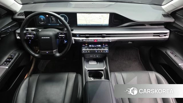 Hyundai Grandeur (GN7) id 3883500 из Кореи 17