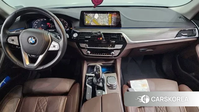 BMW 5 Series (G30) id 3283660 из Кореи 17