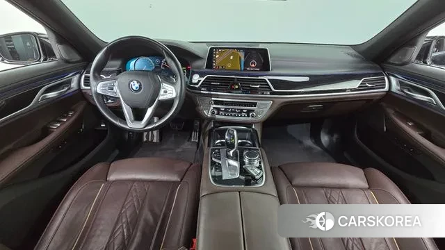 BMW 7 Series (G11) id 3193360 из Кореи 17