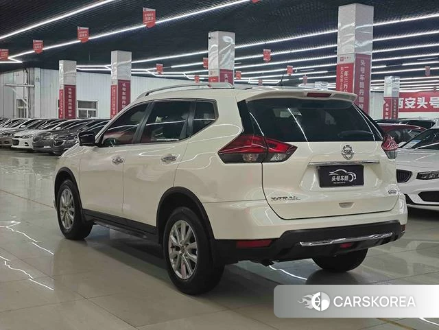 Nissan Qijun id 4313923 из Китая 7