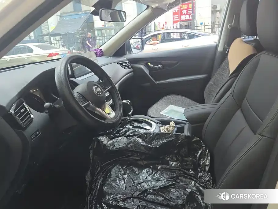 Nissan Qijun id 4679701 из Китая 13
