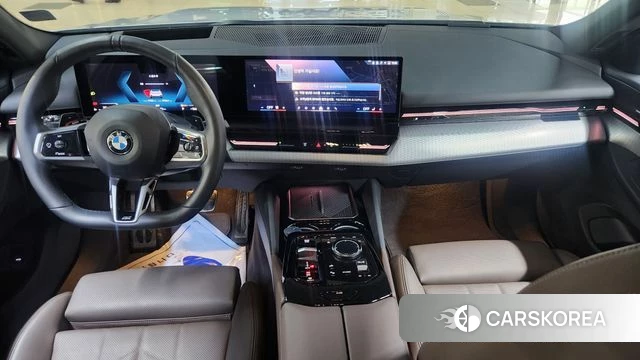 BMW 5 Series (G60) id 3786751 из Кореи 17