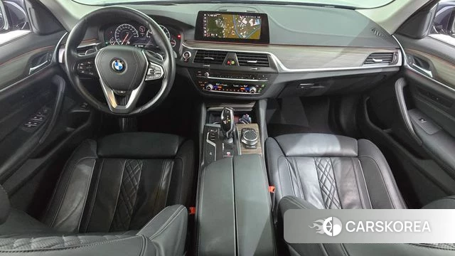 BMW 5 Series (G30) id 4637951 из Кореи 29