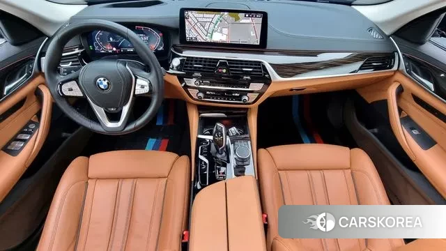 BMW 5 Series (G30) id 3659551 из Кореи 17
