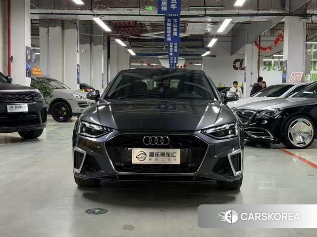 Audi A4L id 4259023 из Китая 9