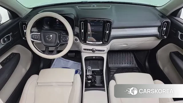 Volvo XC40 id 3472289 из Кореи 17