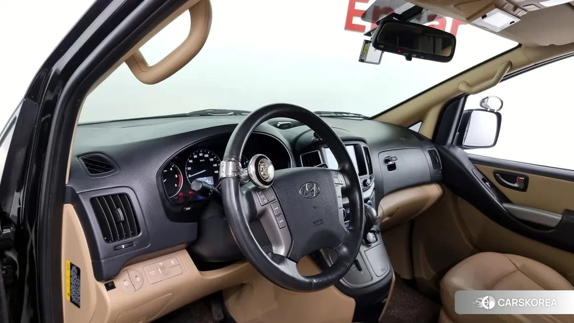 Hyundai The New Grand Starex id 1653839 из Кореи 17