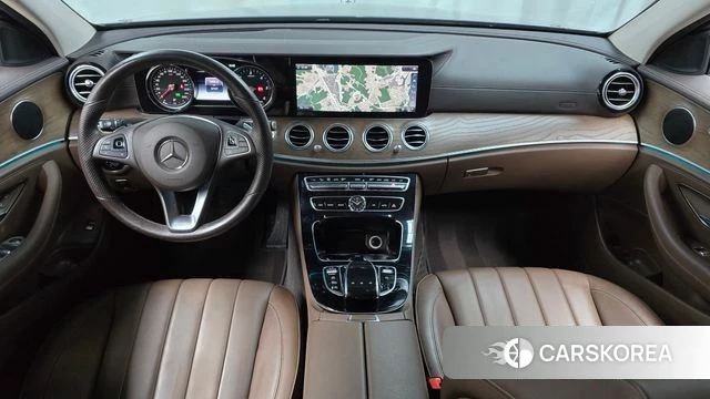 Mercedes-Benz E-Class W213 id 4459649 из Кореи 27