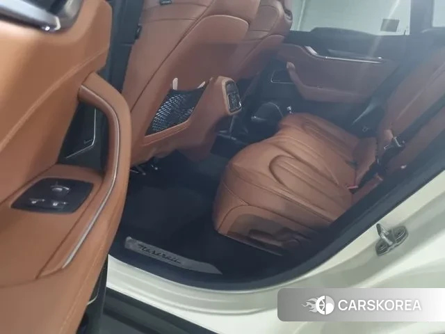 Maserati Levante id 3789759 из Кореи 17