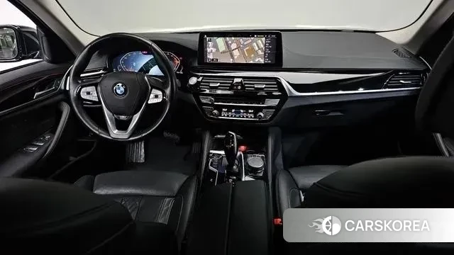 BMW 5 Series (G30) id 3448663 из Кореи 18