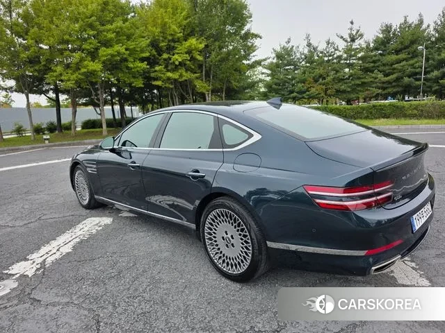 Genesis G80 (RG3) id 3252231 из Кореи 17