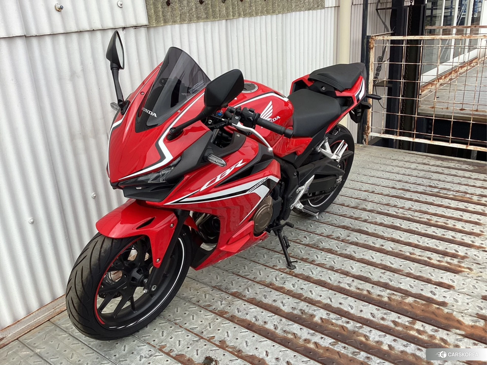 Honda CBR400R ABS id 3947908 из Японии 8