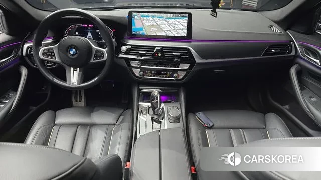 BMW 5 Series (G30) id 3043038 из Кореи 17